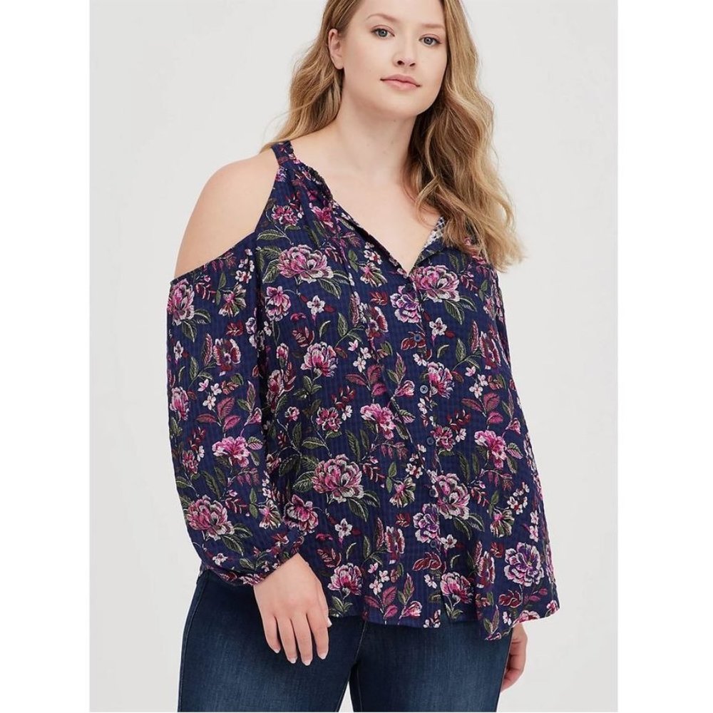 Torrid Size 3X 22-24 Cold Shoulder Blouse - Crinkle Gauze Floral Navy